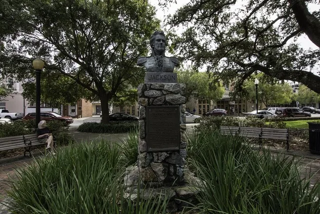 Pensacola Ghosts Smartphone Walking Tour - Image 4