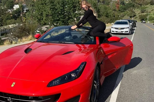 Los Angeles Ferrari Driving Experience 20 Min - Image 6