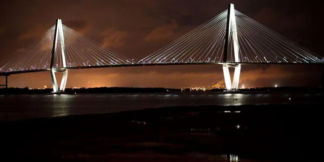 Charleston Harbor Dinner Cruise with Live Music - Image 6
