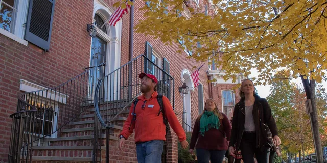 Washington DC Georgetown History & Architecture Tour - Image 2