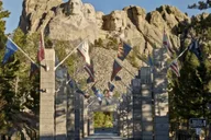 Rapid City Mt. Rushmore and Black Hills Tour thumbnail 4