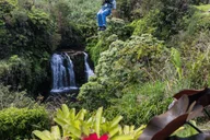 Hilo Zipline Tour with Waterfall Views thumbnail 5