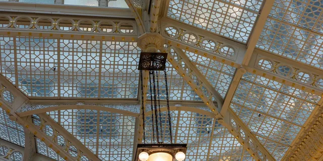 Chicago Architecture and True Crime Tour - Image 6