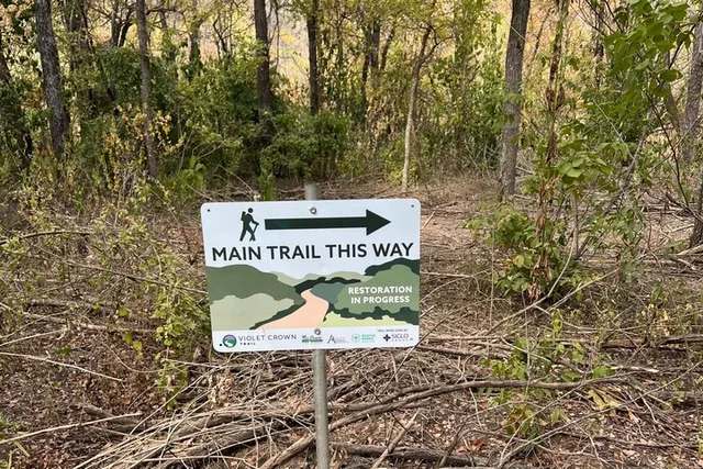 Austin Safari Hike - Image 5