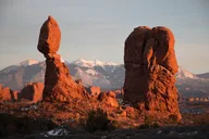 Arches National Park Guided Hike thumbnail 1