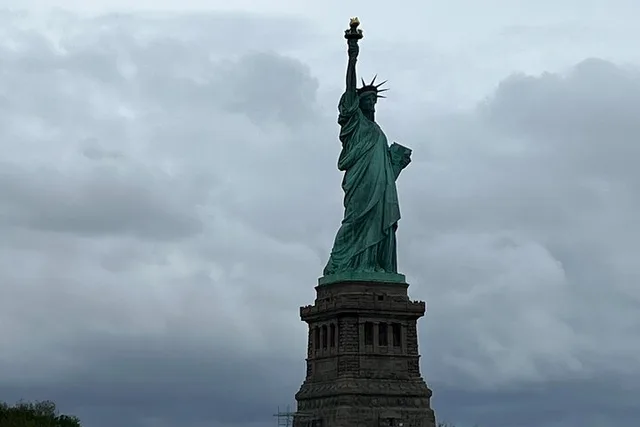 New York City Transfer and Tour - Image 5