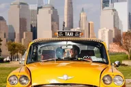 Brooklyn & Queens Vintage Taxi Tour thumbnail 2
