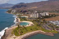 Ko Olina Helicopter Tour Doors-Off 90 Min thumbnail 2