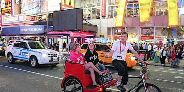 New York City Central Park Pedicab Tour - Image 1