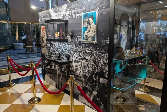 Las Vegas Elvis Presley Walking Tour - Image 5