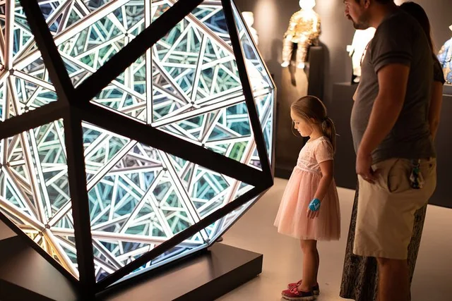 St. Petersburg Museum of Contemporary Glass Art Admission - Image 2