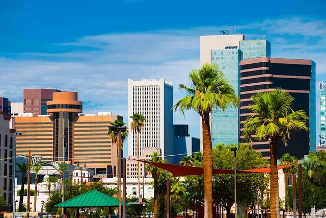Phoenix Airport Private Transfer by SUV - Image 3
