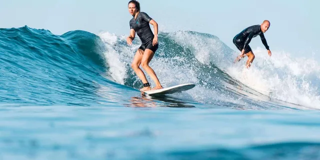 Santa Monica Group Surf Lesson - Image 3