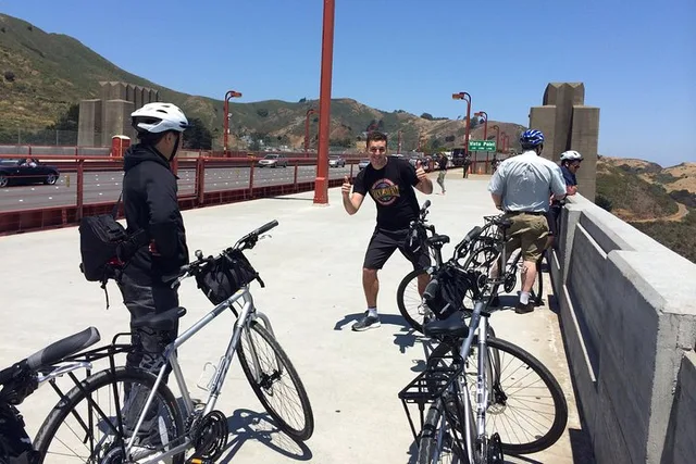 San Francisco Golden Gate Bridge Bike Rental - Image 1