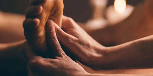 New York City Reflexology Foot Massage 45 min - Image 5