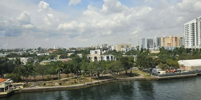 Miami Bus and Boat Sightseeing Combo Tour - Image 5