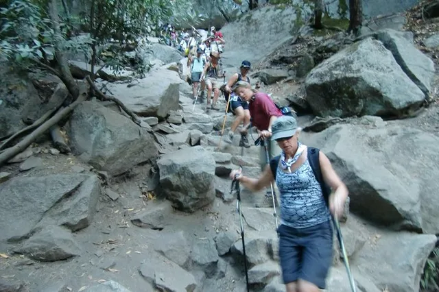 Yosemite Day Hike from Glacier Point - Image 2