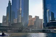 Chicago Downtown Kayak Rental 2 hr thumbnail 3