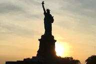 New York City Sunset Boat Tour thumbnail 2