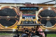 Miami Street Art Tour by Artist in 1 hr thumbnail 2