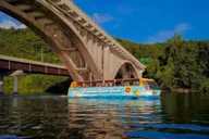 Branson Duck Tour on Lake Taneycomo 1.5 hr thumbnail 3