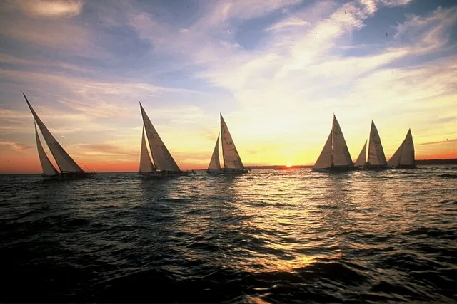 Newport Sailing Adventure at Sunset 2 hr - Image 6