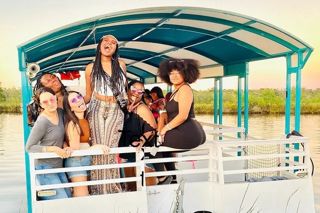 New Orleans Bayou Boat Tour - Image 2