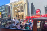 Los Angeles Hollywood and Beverly Hills Open-Top Bus Tour thumbnail 2