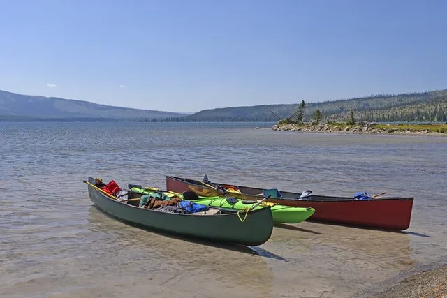 Yellowstone Audio Tour West Thumb Basin - Image 5