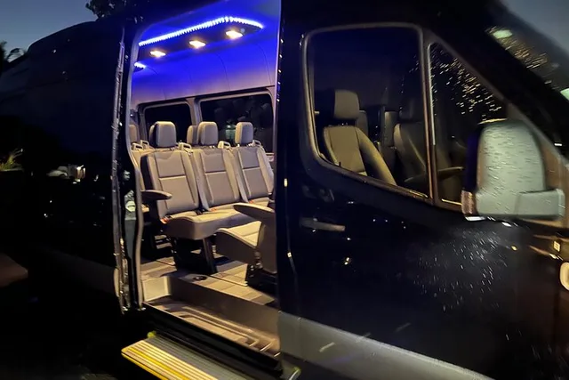 Fort Lauderdale Private Airport Transfer - Image 3