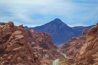 Valley of Fire Tour and Hike thumbnail 3