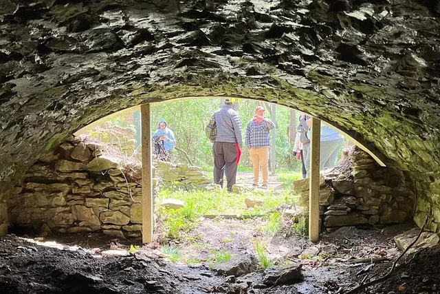 Kansas City Urban Hike of Quindaro Ruins - Image 3