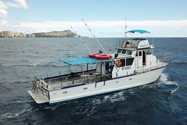 Honolulu Bottom Fishing Adventure 3 hr - Image 2
