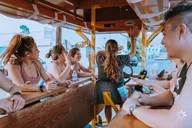 Honolulu Beer Lover's Bike Tour thumbnail 1