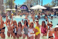 Las Vegas Pool Party Tour with Party Bus thumbnail 6