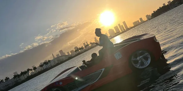 Miami Beach Jetcar Rental and Celebrity Boat Tour - Image 2