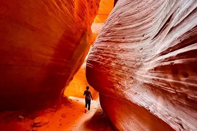Kanab Slot Canyon UTV and Hiking Adventure - Image 3