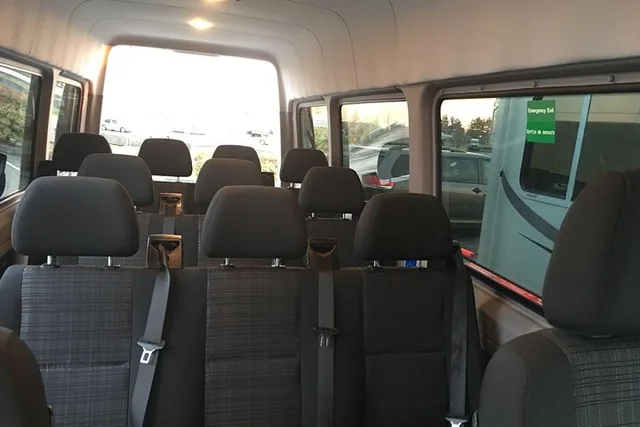 Seattle to Vancouver Private Transfer - Image 2
