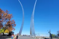 Washington DC Limousine City Tour thumbnail 3