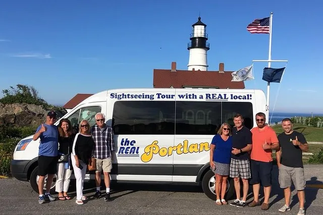 Portland Historical City and Lighthouse Tour - Image 2