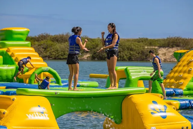 Waikiki Lagoon Play and Waikele Shopping Package - Image 5