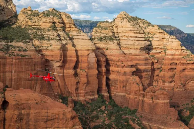 Sedona Helicopter Tour: Dust Devil - Image 4