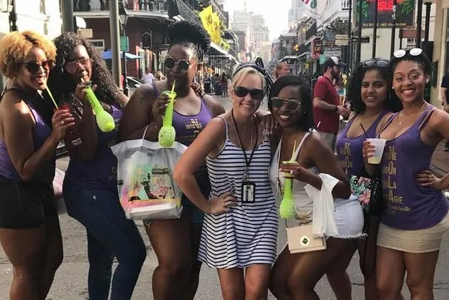 New Orleans Ghost Pub Crawl with EMF Meter - Image 2