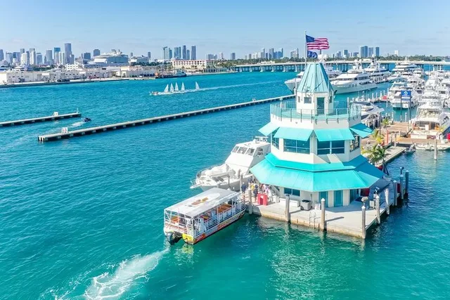 Miami Water Taxi on Biscayne Bay - Image 3