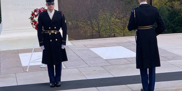Arlington Cemetery Guided Walking Tour - Image 5