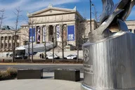 Chicago City Minibus Tour with Architecture Cruise Option thumbnail 6