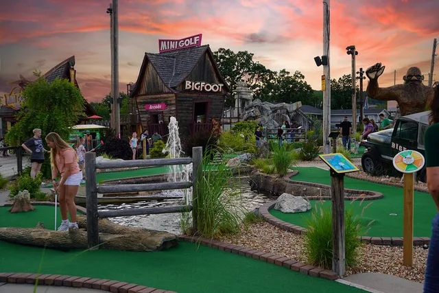 Branson Bigfoot Mini Golf - Image 1