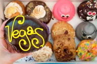 Las Vegas Donut Walking Tour thumbnail 1