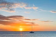 Waikiki Fireworks Night Sail thumbnail 5