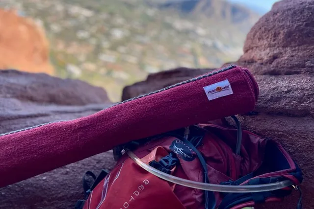 Phoenix Hike & Yoga on Camelback Mountain - Image 3